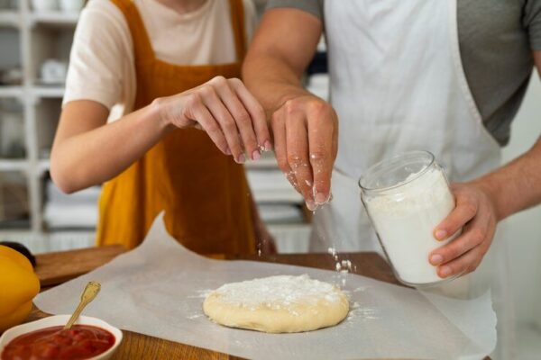 Jak Zrobić Puszyste Ciasto na Pizzę