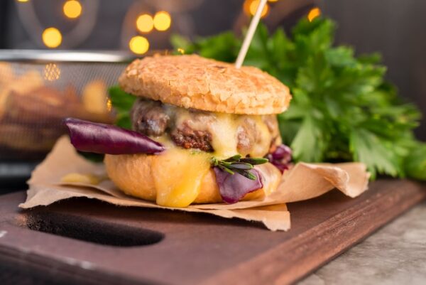 Burger wołowy Biedronka jak smażyć